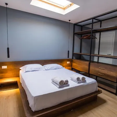 Apartman Enjoy 4br & Bbq Terrace At Blloku - *