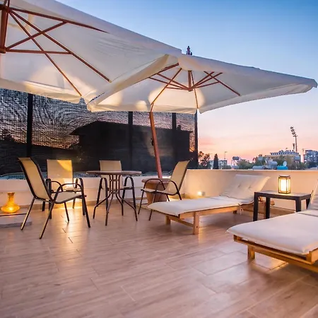 Apartman Enjoy 4br & Bbq Terrace At Blloku - *